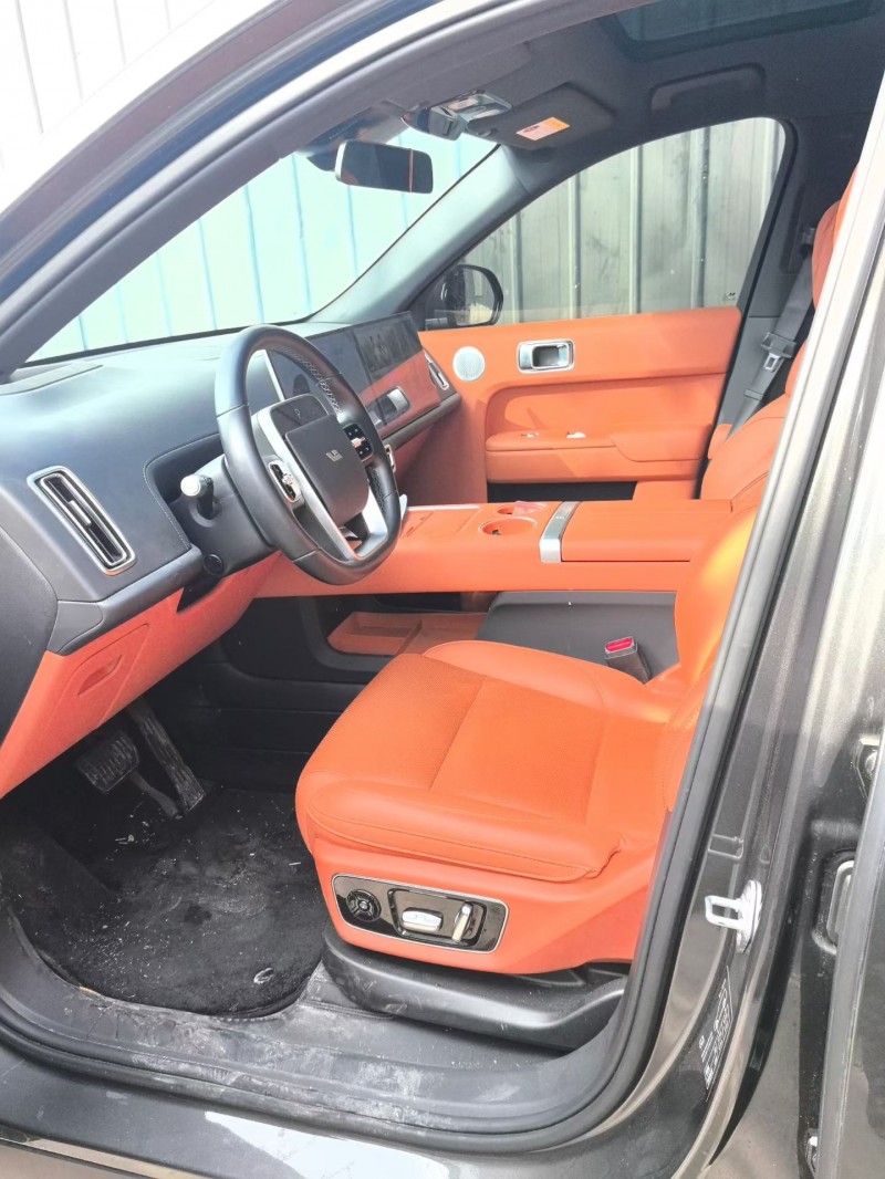 西安24年理想L78