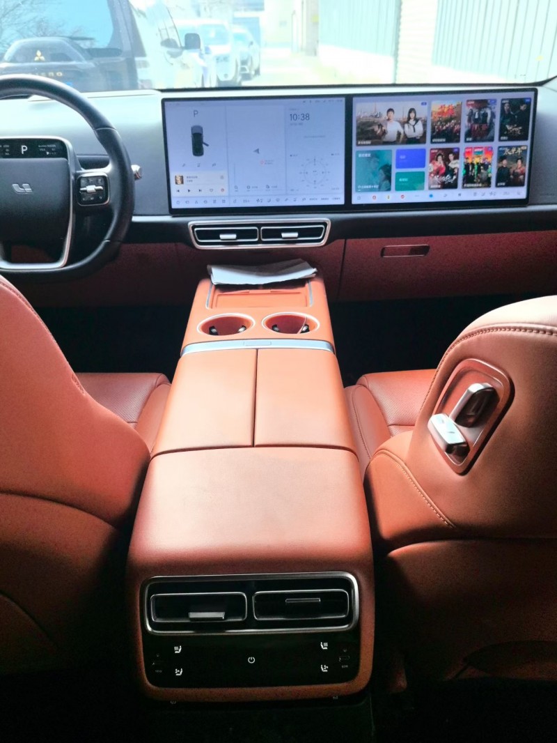 西安24年理想L79