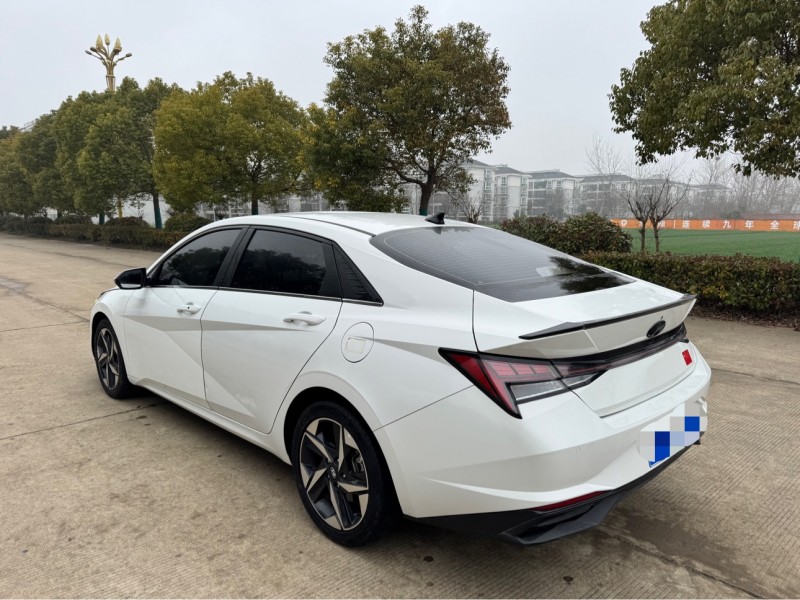 盐城22年现代伊兰特5