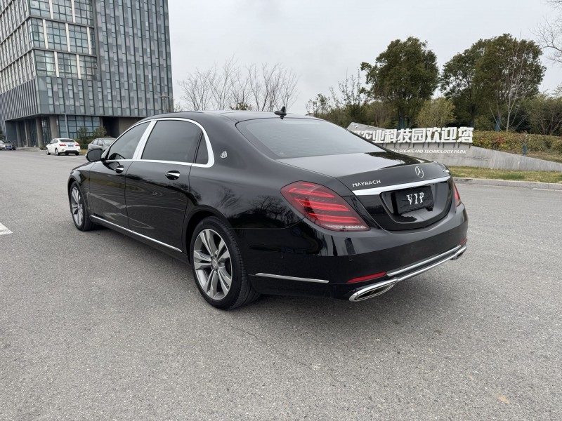 盐城16年奔驰迈巴赫S级4