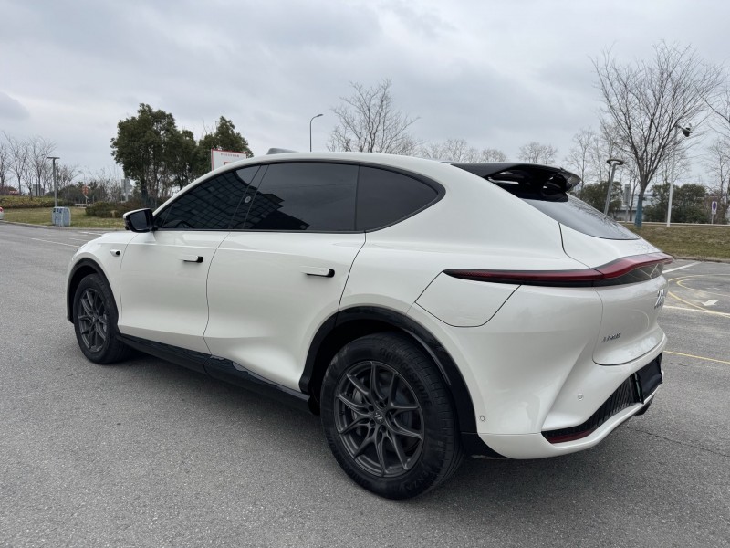 盐城25年智己LS74