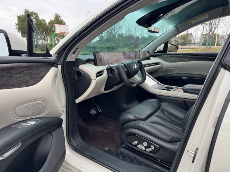 盐城25年智己LS76