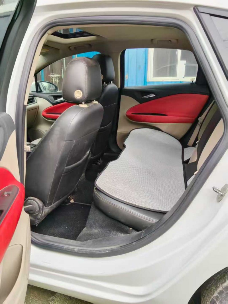 青岛19年别克威朗6