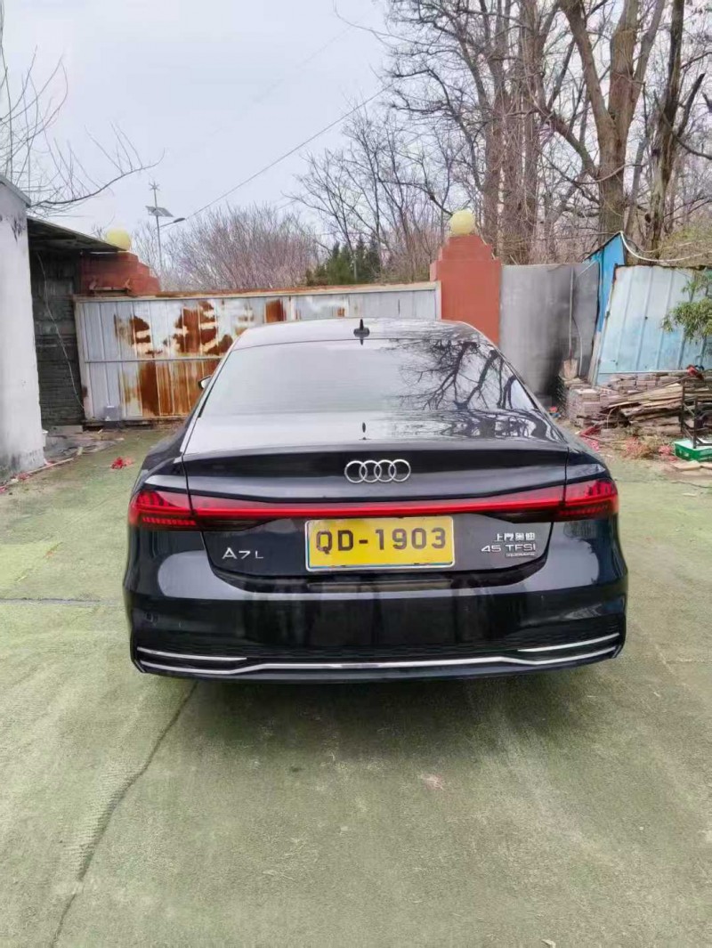 青島25年奧迪A7L6