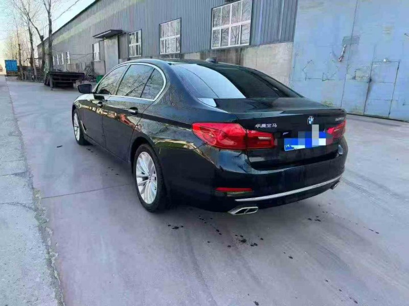 邢台18年宝马5系9