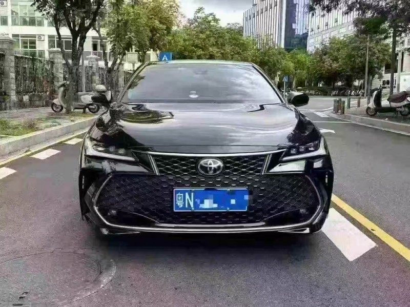 深圳23年丰田亚洲龙1