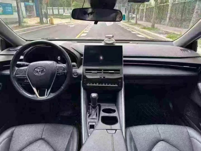 深圳23年丰田亚洲龙6