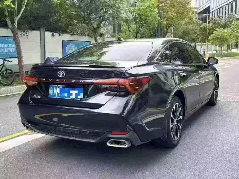 深圳23年丰田亚洲龙8