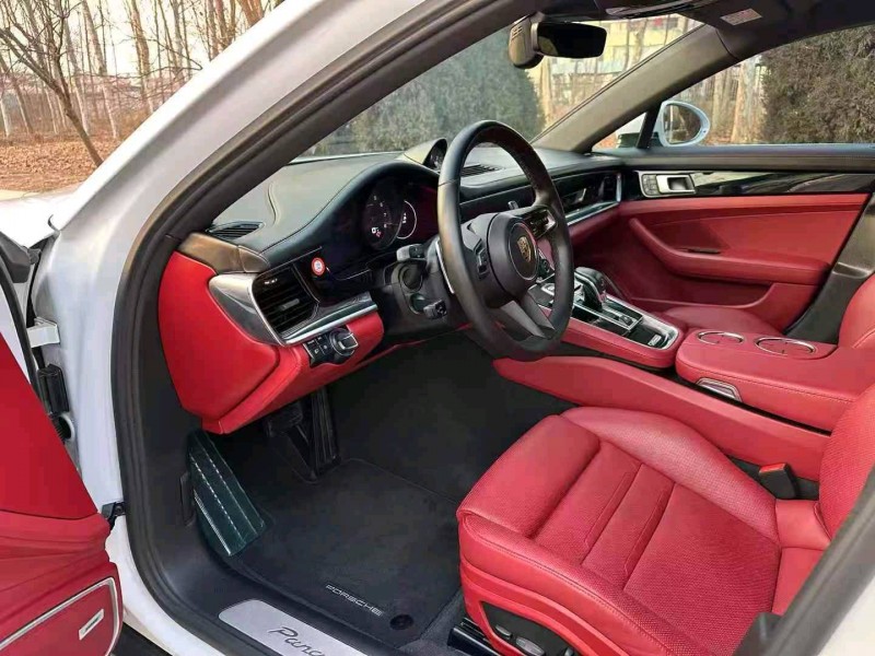 济南22年保时捷帕拉梅拉7