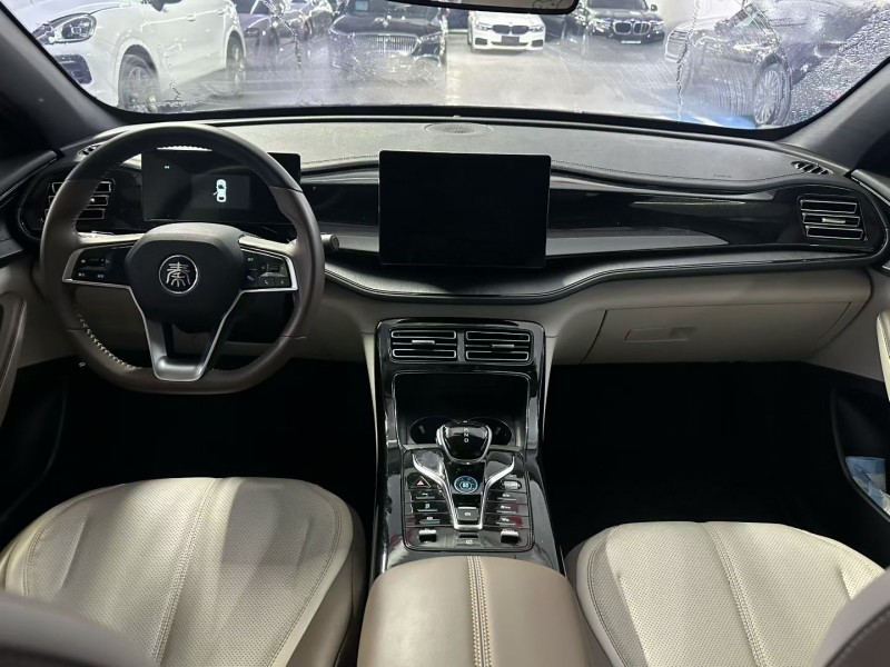 深圳25年比亚迪秦4