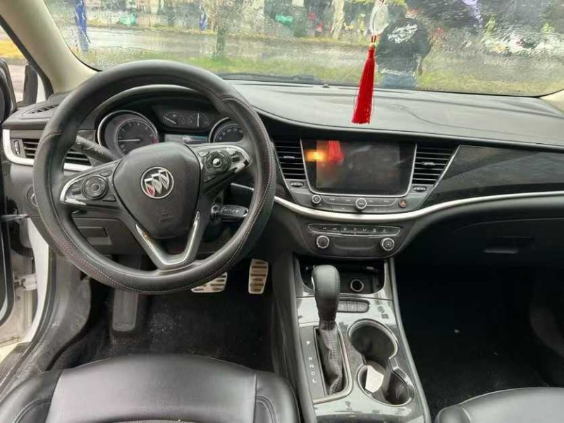 南昌16年别克威朗7