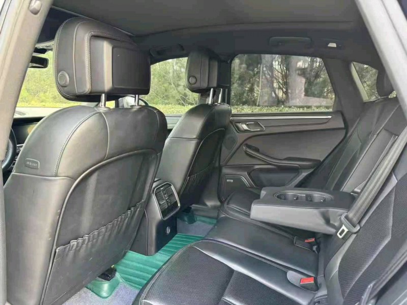 滨州19年保时捷Macan9