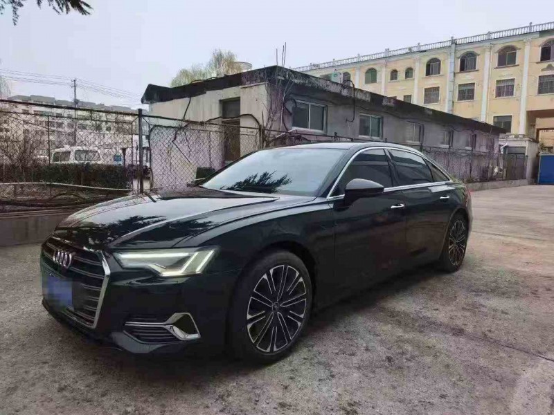 济宁23年奥迪A6L3