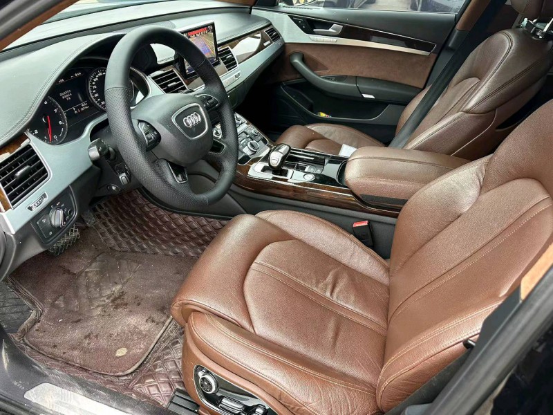 青岛16年奥迪A8L5