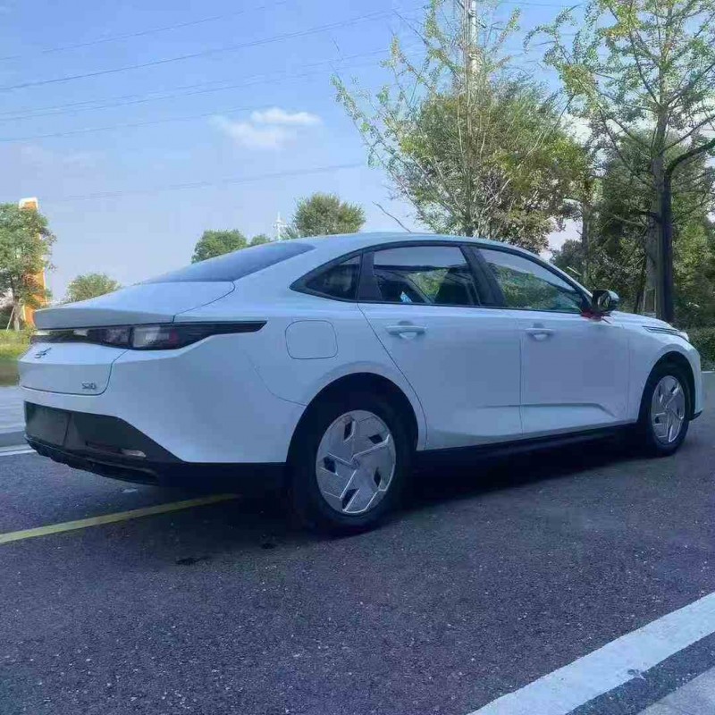 常德25年长安汽车欧尚8