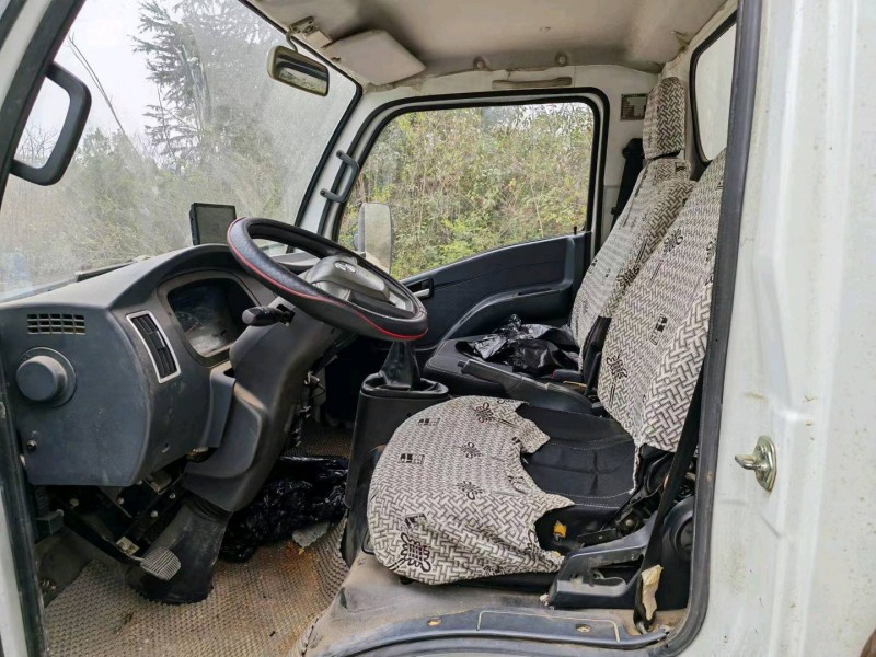 平顶山21年跃进轻卡6