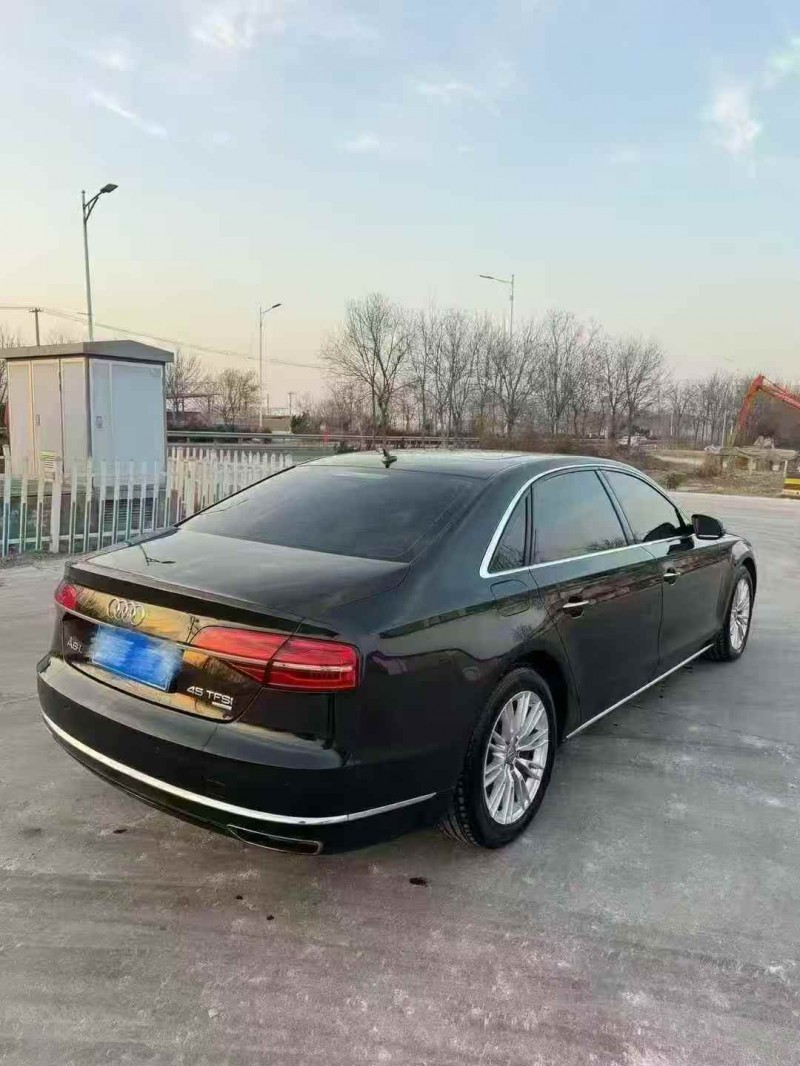 东营15年奥迪A8L7