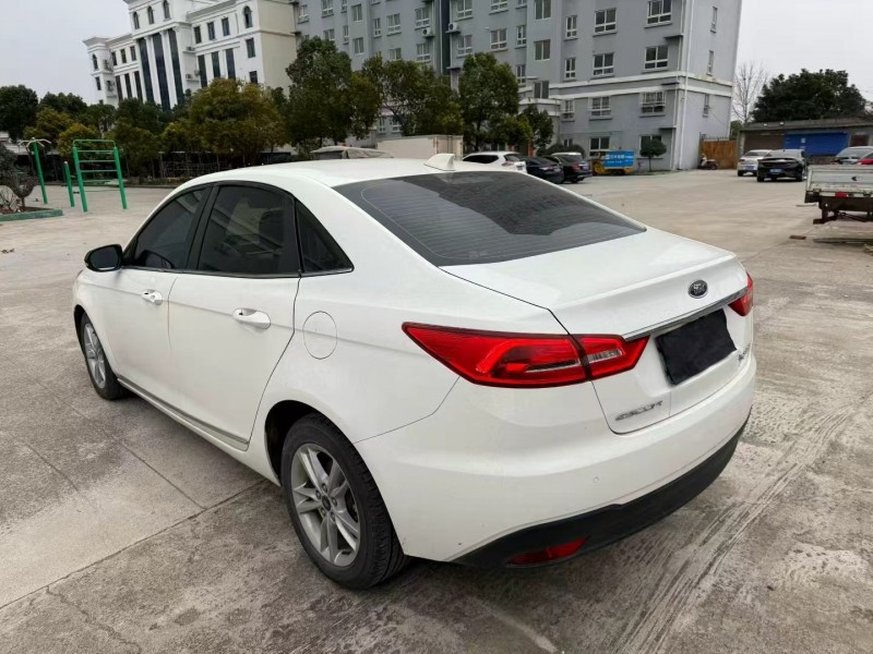 安阳21年福特福睿斯6