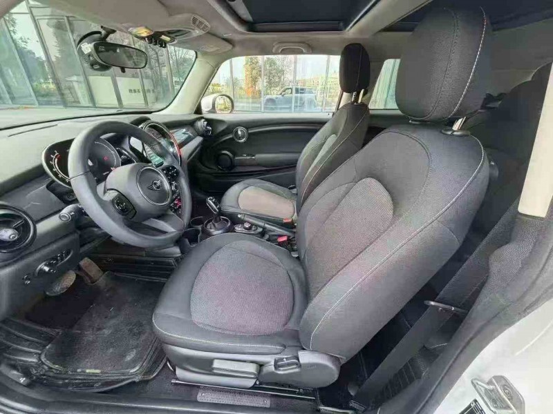 常德24年宝马迷你6