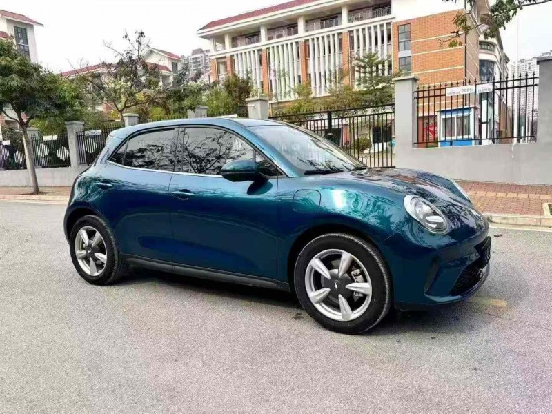 南宁25年长城汽车欧拉2