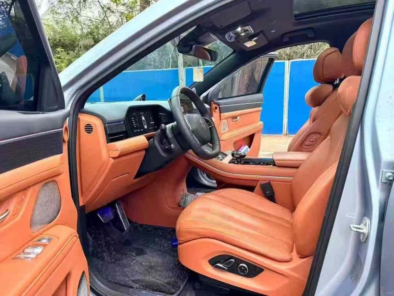 南宁24年华为智选问界4