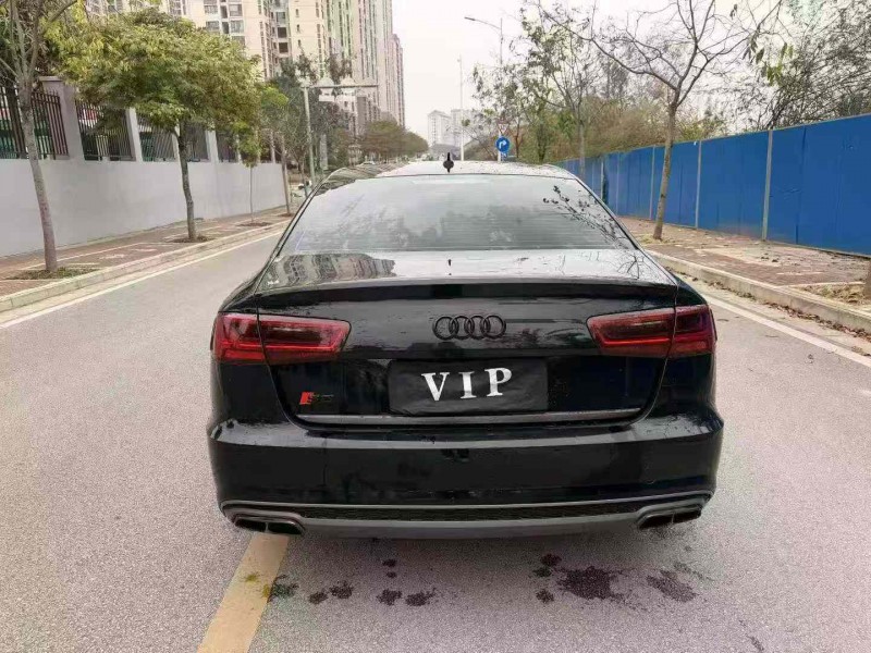 南宁18年奥迪A6L9