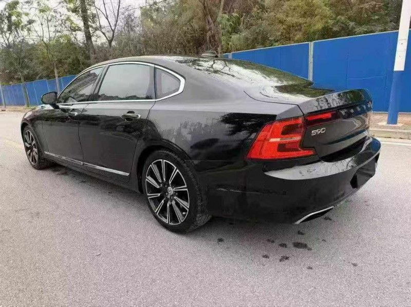 南宁17年沃尔沃S907