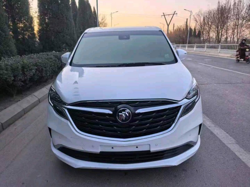 滨州21年别克GL81