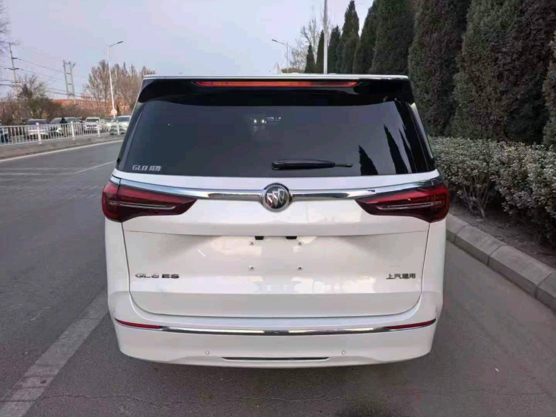 滨州21年别克GL84