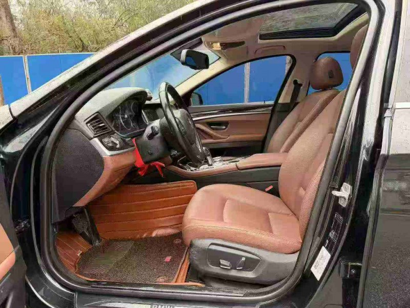 南宁17年宝马5系4