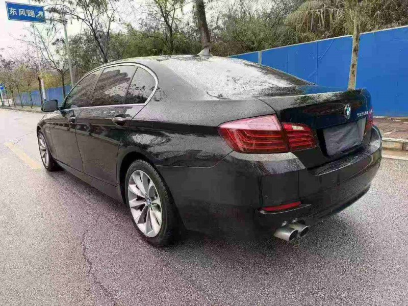 南宁17年宝马5系8
