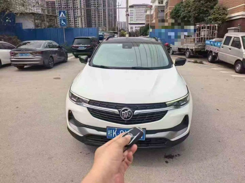 南宁20年别克昂科拉1