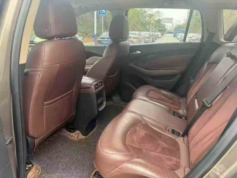 南宁17年别克昂科威6