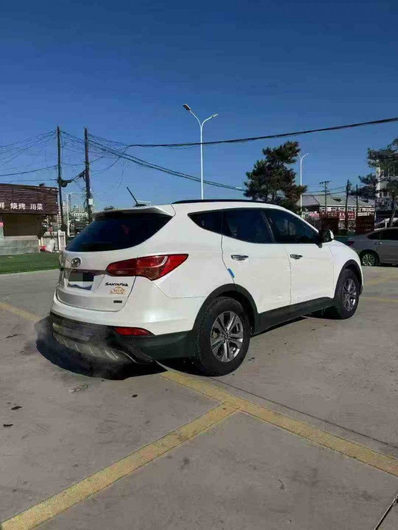 邯郸14年现代新胜达8