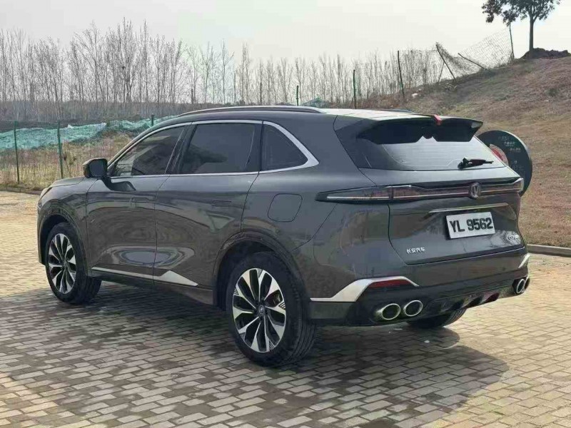 洛阳25年长安汽车CS758