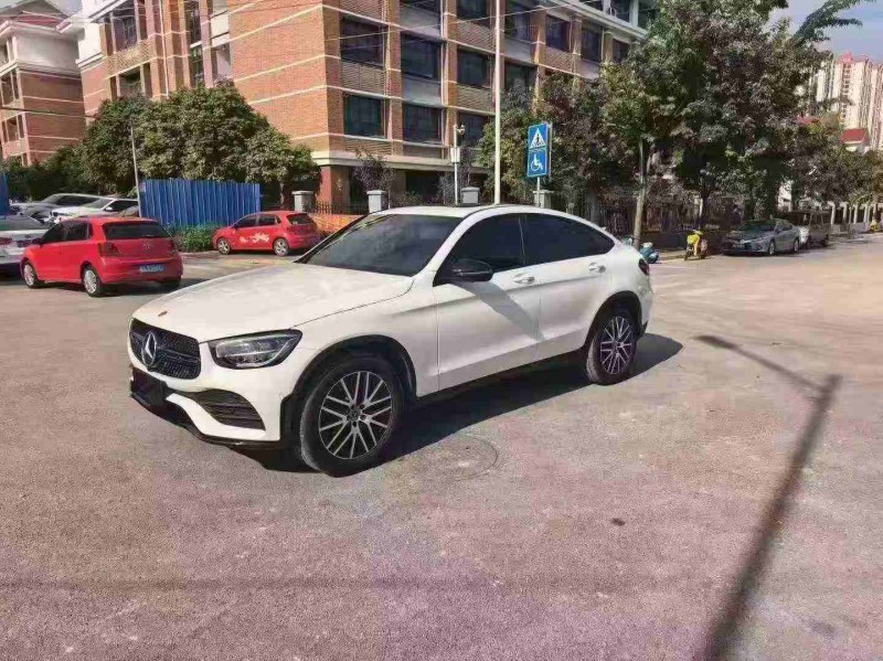 南宁23年奔驰GLC2