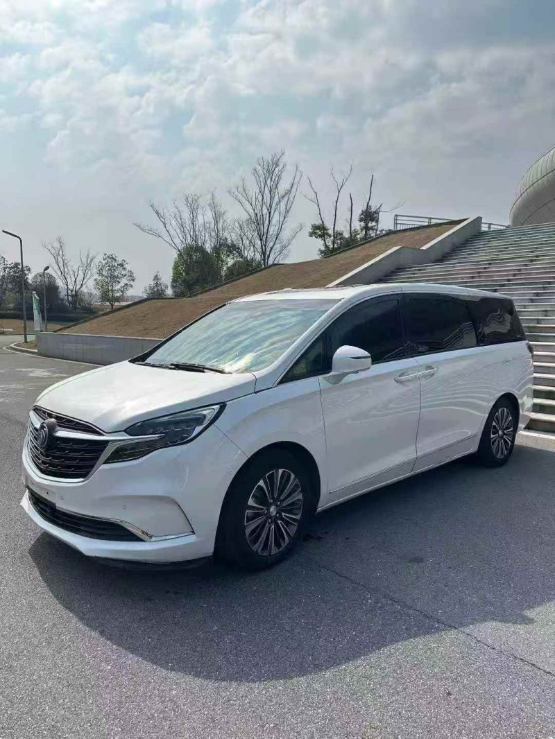 宜春20年别克GL82