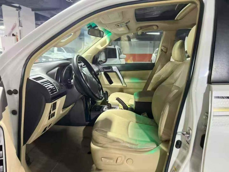 东营15年丰田普拉多5