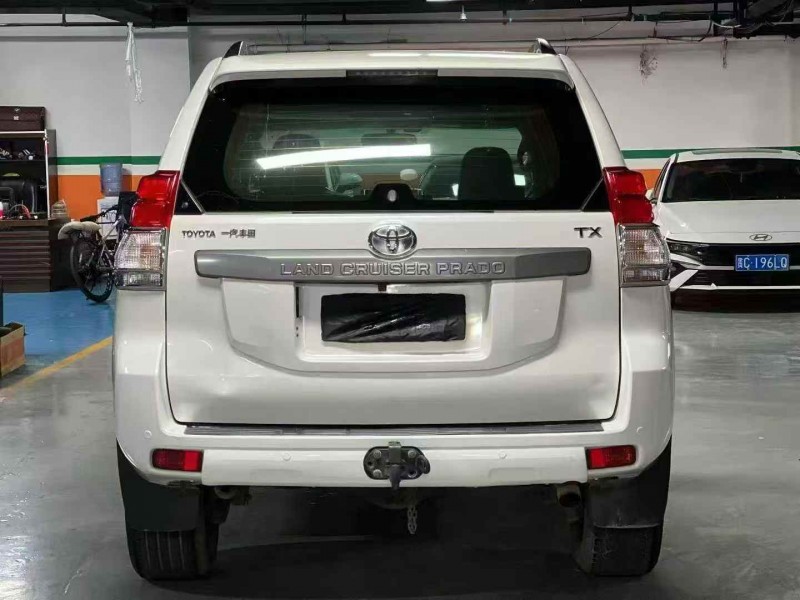 东营15年丰田普拉多7