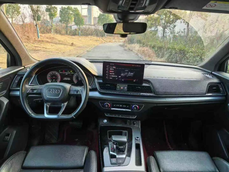 宜昌22年奥迪Q55