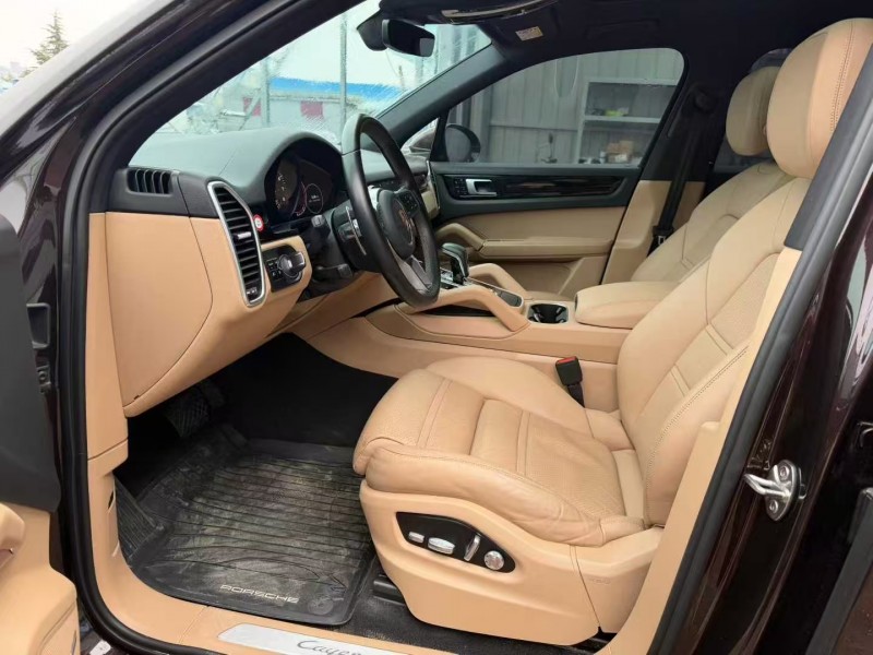 焦作19年保时捷卡宴3