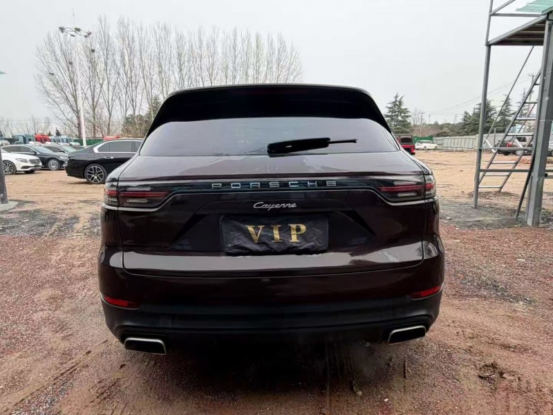 焦作19年保时捷卡宴8