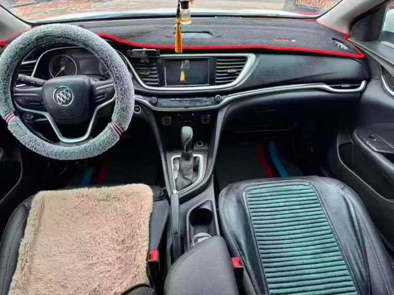 承德22年别克英朗5