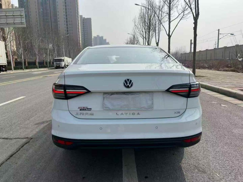 郑州25年大众朗逸6