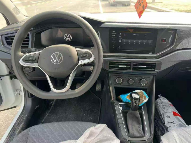 郑州25年大众朗逸7