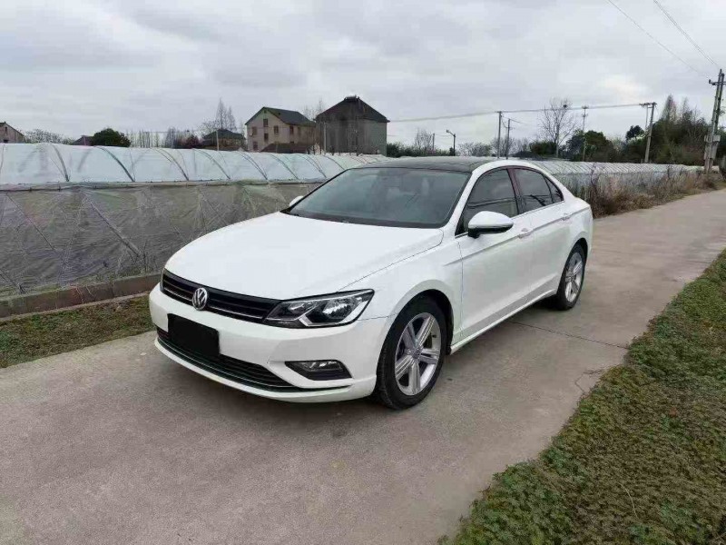 湖州15年大众凌渡3