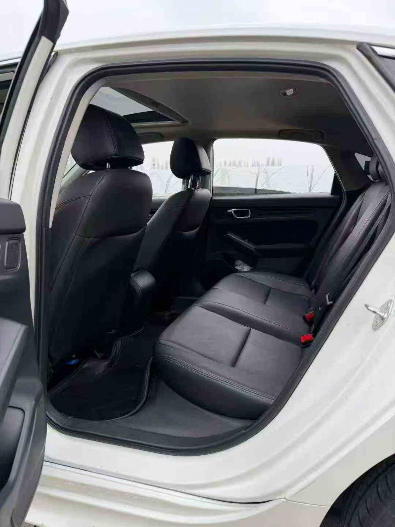 金华23年本田思域4