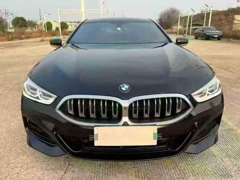 岳阳23年宝马8系1