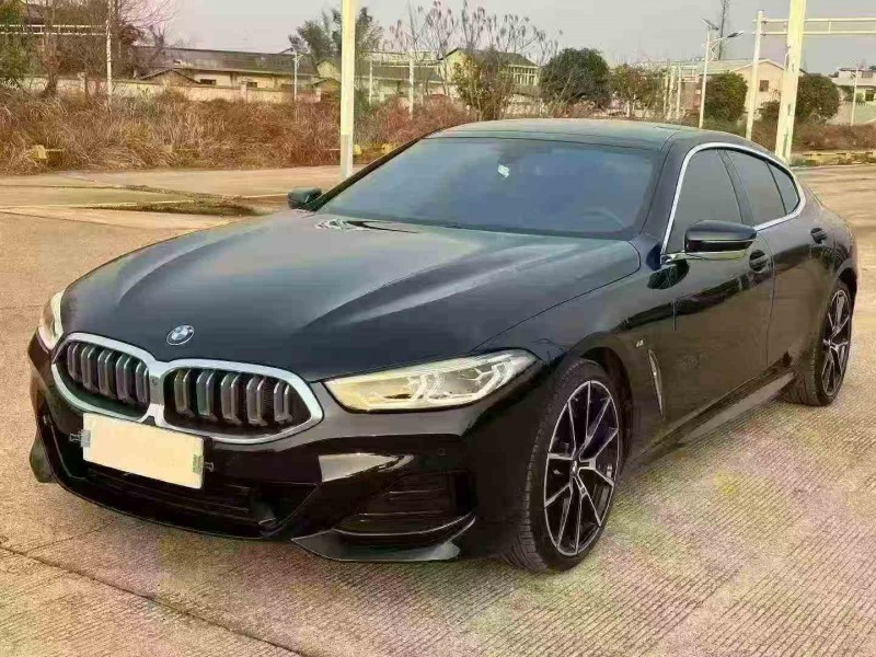 岳阳23年宝马8系3