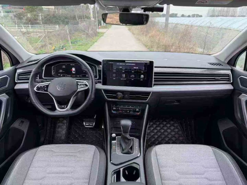 金华23年大众途观4